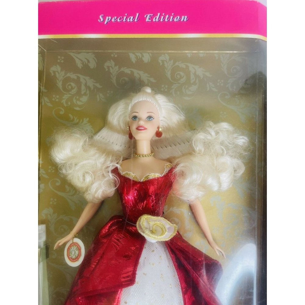 Barbie Doll 1997 Target 35th Anniversary Special Edition 16485 NEW NRFB